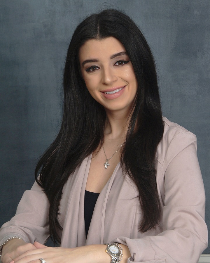 Christina Hallac Photo